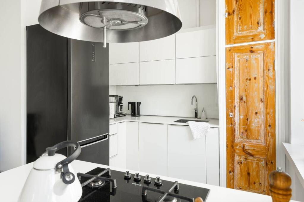 Appartement Airy And Bright One-bedroom Helsinki